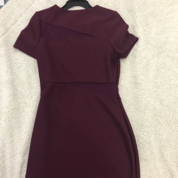 Dress - Picture 3 of 4